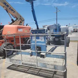 2016 Genie Z-62/40J Articulating Boom Lift