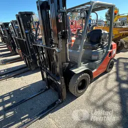 2019 Toyota 8FGU25 Warehouse Forklift