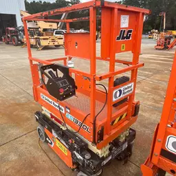 2022 JLG ES1330L Scissor Lift