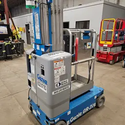 2018 Genie GR-20 Self-Propelled One-Person Lift