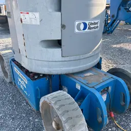 2013 Genie Z-30/20N RJ Articulating Boom Lift