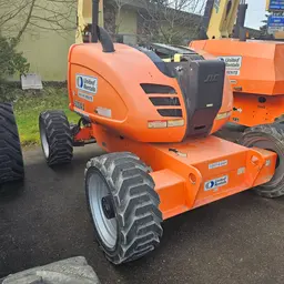2016 JLG 600AJ Articulating Boom Lift