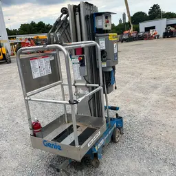 2018 Genie AWP-30SDC Pusharound Lift