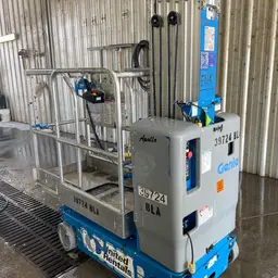 2016 Genie GR-20 Self-Propelled One-Person Lift
