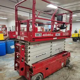2017 MEC 4046SE Scissor Lift