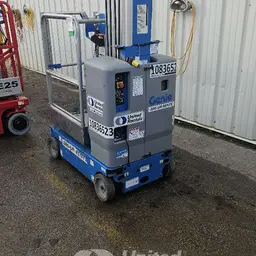 2018 Genie GR-20 Self-Propelled One-Person Lift