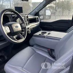 2024 Ford F-550 BUCKET Bucket Truck