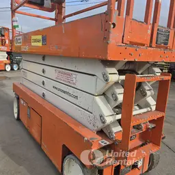 2019 Snorkel S3226E Scissor Lift