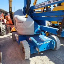 2016 Genie Z-40/23N Articulating Boom Lift