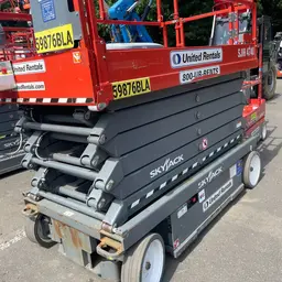 2018 Skyjack SJIII4740 Scissor Lift