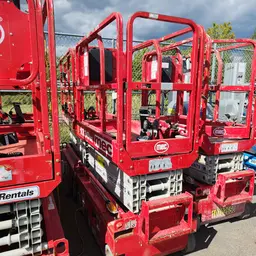 2017 MEC 1330SE Scissor Lift