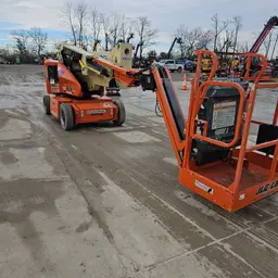 2015 JLG E400AJPN Articulating Boom Lift