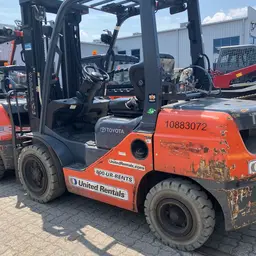 2018 Toyota 8FGU32 Warehouse Forklift