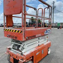 2019 Snorkel S3219E Scissor Lift