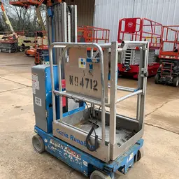 2016 Genie GR-20 Self-Propelled One-Person Lift