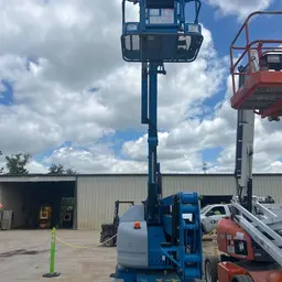 2017 Genie Z-40/23N Articulating Boom Lift