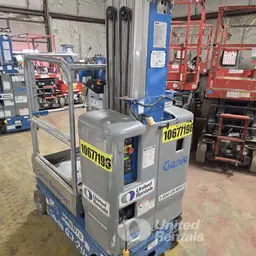 2017 Genie GR-20 Self-Propelled One-Person Lift