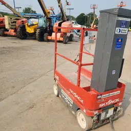 2019 Skyjack SJ16 Self-Propelled One-Person Lift