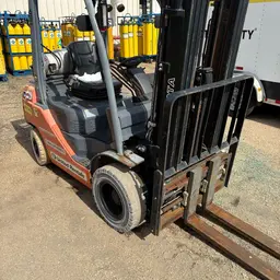 2017 Toyota 8FGCU25 Warehouse Forklift