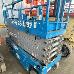 2017 Genie GS-3232 Scissor Lift