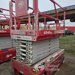 2017 MEC 4046SE Scissor Lift