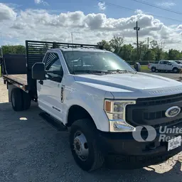 2021 Ford F-350 STAKE truck