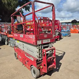 2017 MEC 2632SE Scissor Lift