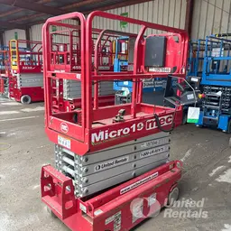 2019 MEC MICRO 19 Scissor Lift