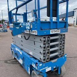 2018 Genie GS-3232 Scissor Lift