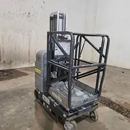 2018 JLG 20MVL Self-Propelled One-Person Lift