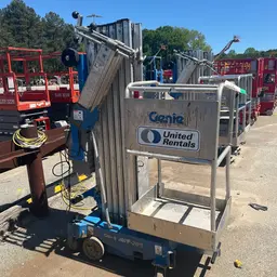 2018 Genie AWP30 Pusharound Lift