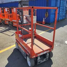 2017 Skyjack SJ12 Self-Propelled One-Person Lift