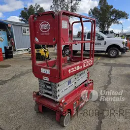 2017 MEC 1330SE Scissor Lift