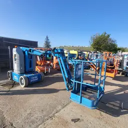 2017 Genie Z-30/20N RJ Articulating Boom Lift