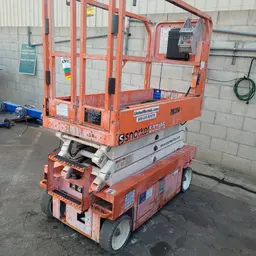2018 Snorkel S3219E Scissor Lift