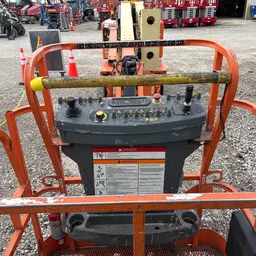 2017 JLG E400AJPN Articulating Boom Lift
