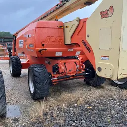 2017 JLG 800AJ Articulating Boom Lift