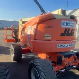 2016 JLG 450AJ Articulating Boom Lift