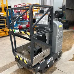 2017 JLG 20MVL Self-Propelled One-Person Lift