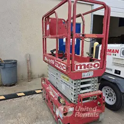 2019 MEC MICRO 19 Scissor Lift