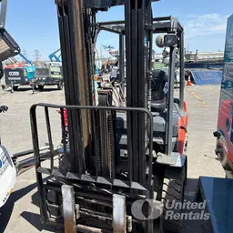 2019 Toyota 8FDU25 Warehouse Forklift