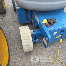 2015 Genie Z-40/23N RJ Articulating Boom Lift