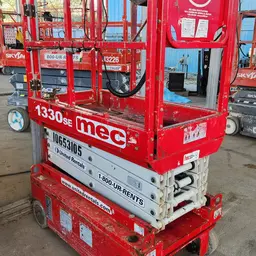 2017 MEC 1330SE Scissor Lift