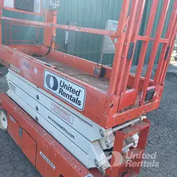 2019 Snorkel S3226E Scissor Lift