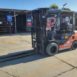 2019 Toyota 8FGU25 Warehouse Forklift
