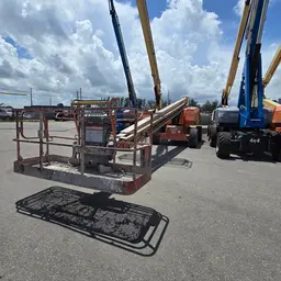 2018 JLG 800S Boom Lift