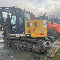 2020 John Deere 135G Excavator