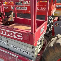 2018 MEC 1330SE Scissor Lift