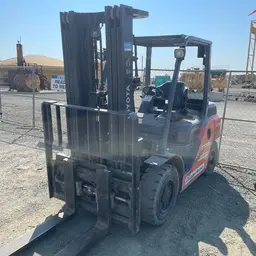 2019 Toyota 8FD35U Warehouse Forklift