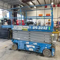 2017 Genie GS-3232 Scissor Lift